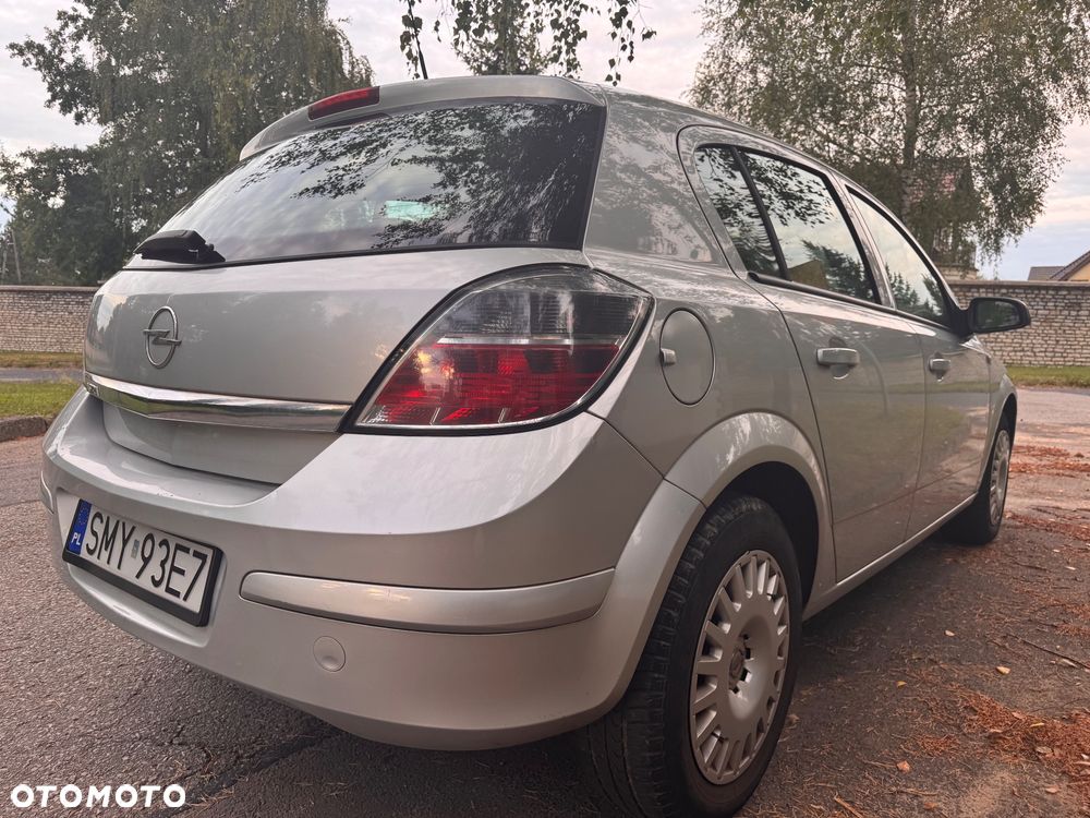 Opel Astra 1.6 Active - 10