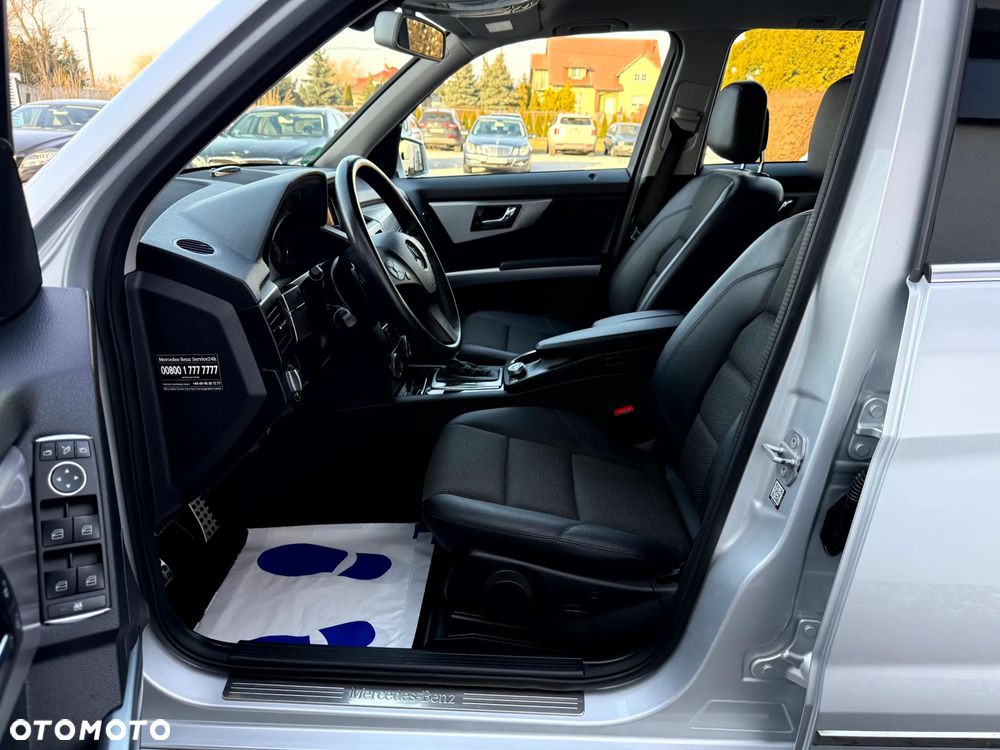 Mercedes-Benz GLK 350 CDI DPF 4Matic 7G-TRONIC SPORT EDITION - 19