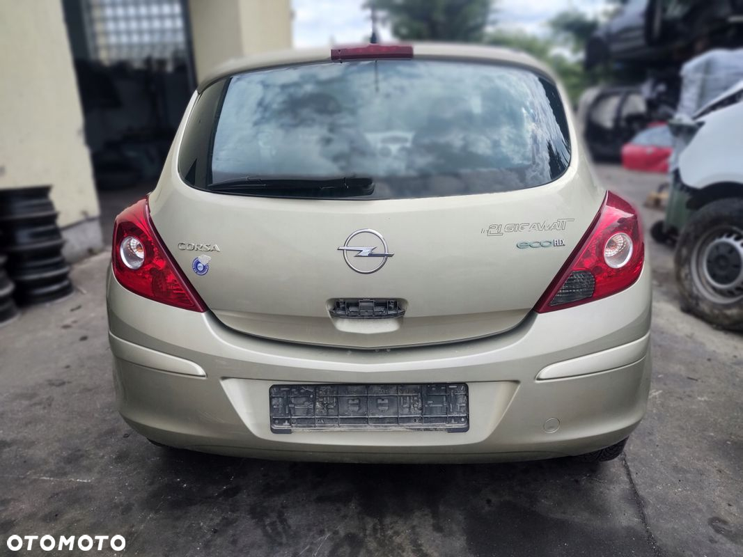 OPEL CORSA D 1,0 12V SILNIK Z10XEP - 2