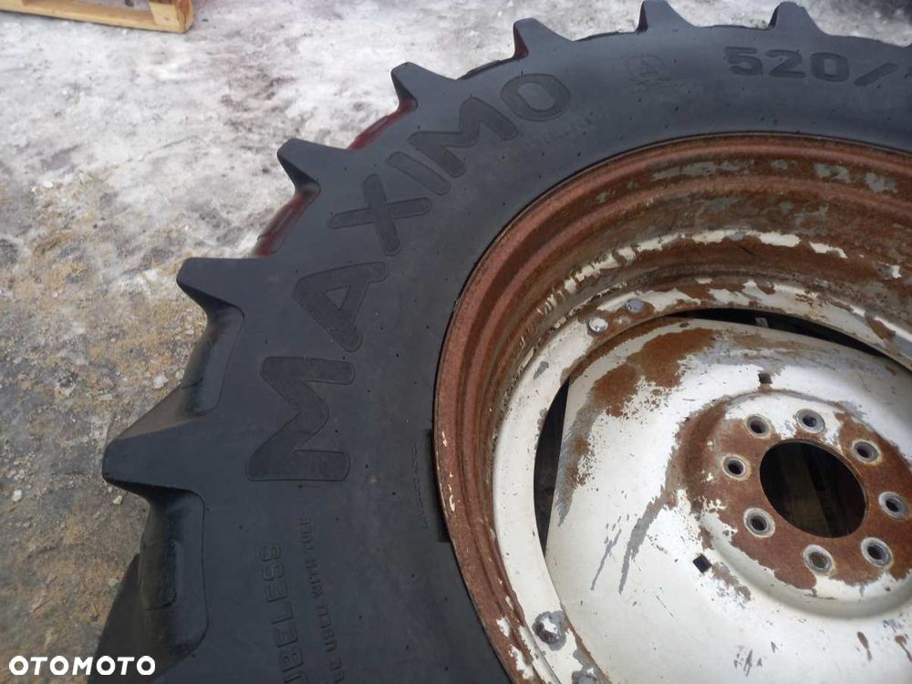 Opony 520/70R38 Maximo Case MXU110 - 1