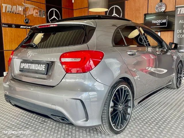 Mercedes-Benz A 45 AMG 4Matic Speedshift 7G-DCT - 31