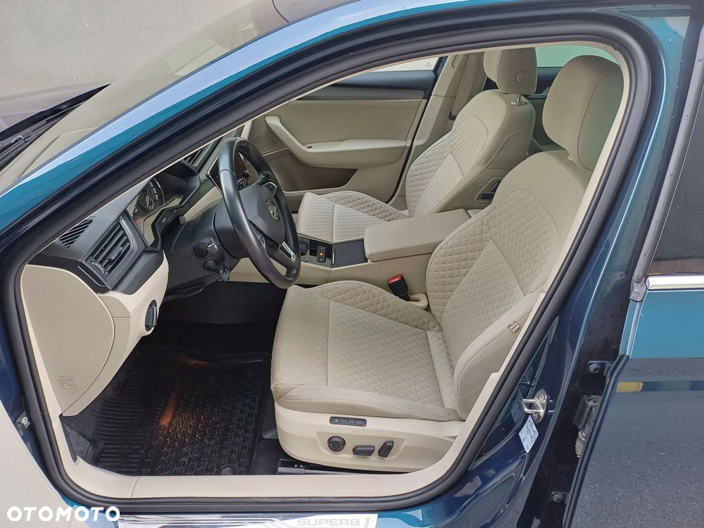 Skoda Superb 2.0 TDI Style DSG - 12