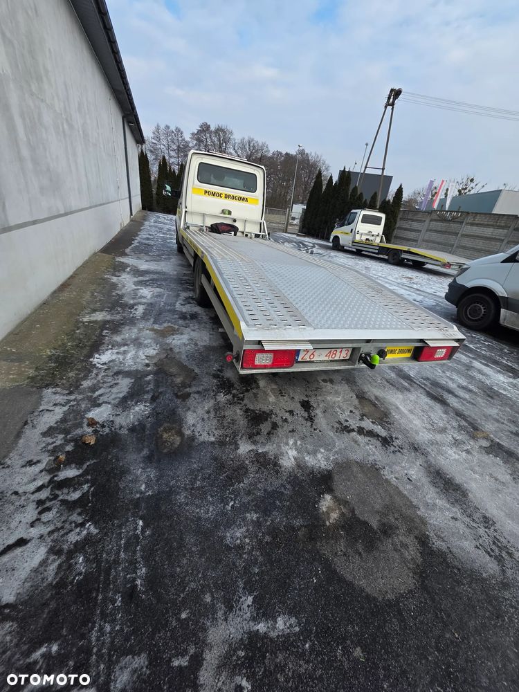 Mercedes-Benz Sprinter 519 - 10