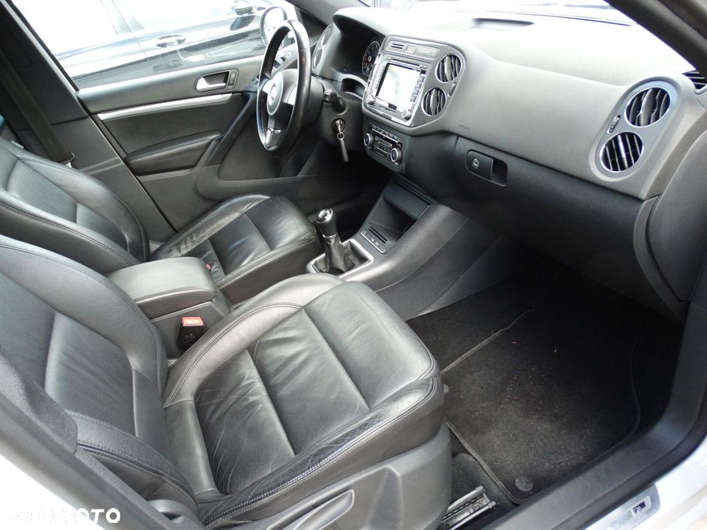 Volkswagen Tiguan 2.0 TSI 4Mot Sport&Style - 33