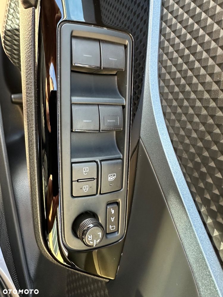 Toyota C-HR 2.0 Hybrid Business-Edition - 18