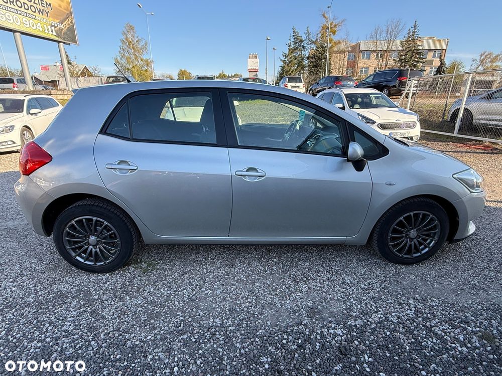 Toyota Auris 1.4 VVT-i Sol - 7