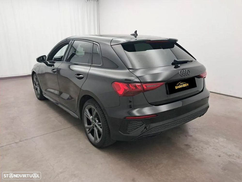 Audi A3 Sportback 45 TFSIe S tronic S line - 5