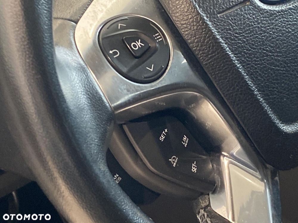 Ford Tourneo Connect - 11