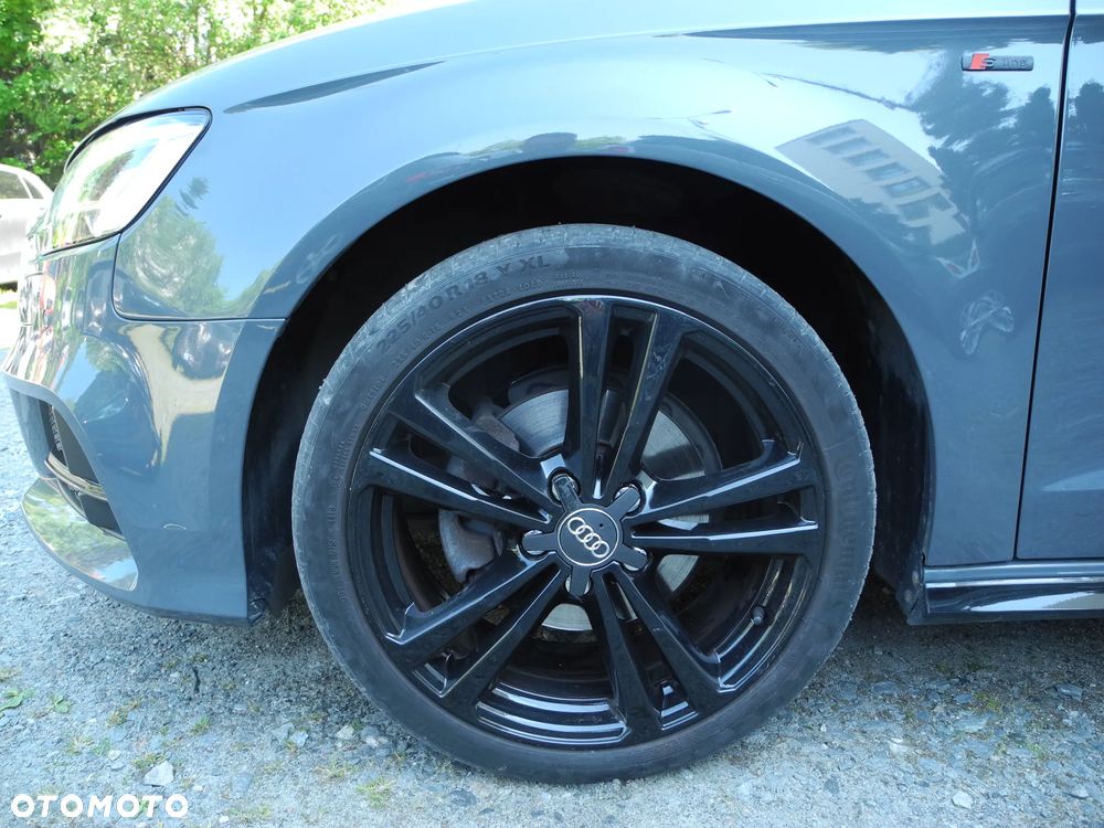 Audi A3 Sportback - 25