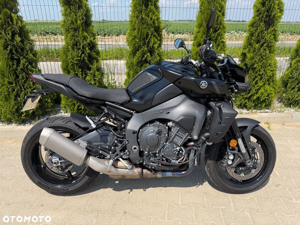 Yamaha MT - 6
