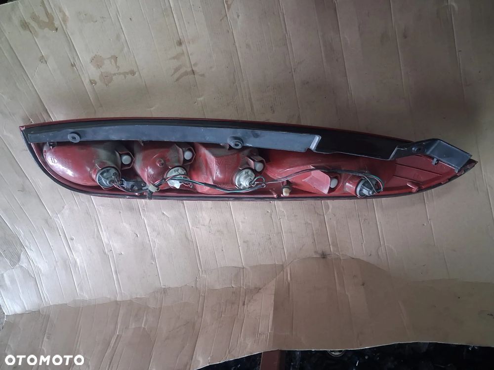 Lampa tył KIA CLARUS PARKDOWN prawa lewa  OE - 4