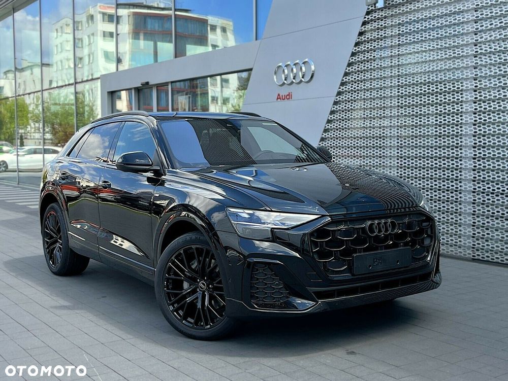 Audi Q8 - 2