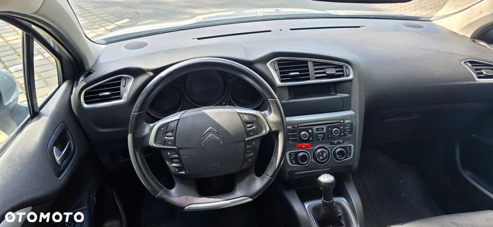 Citroën C4 1.6 HDi Attraction - 12