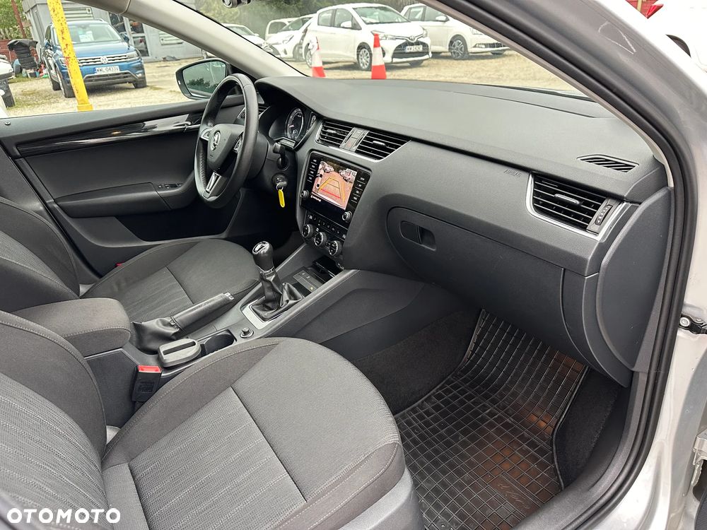 Skoda Octavia - 20
