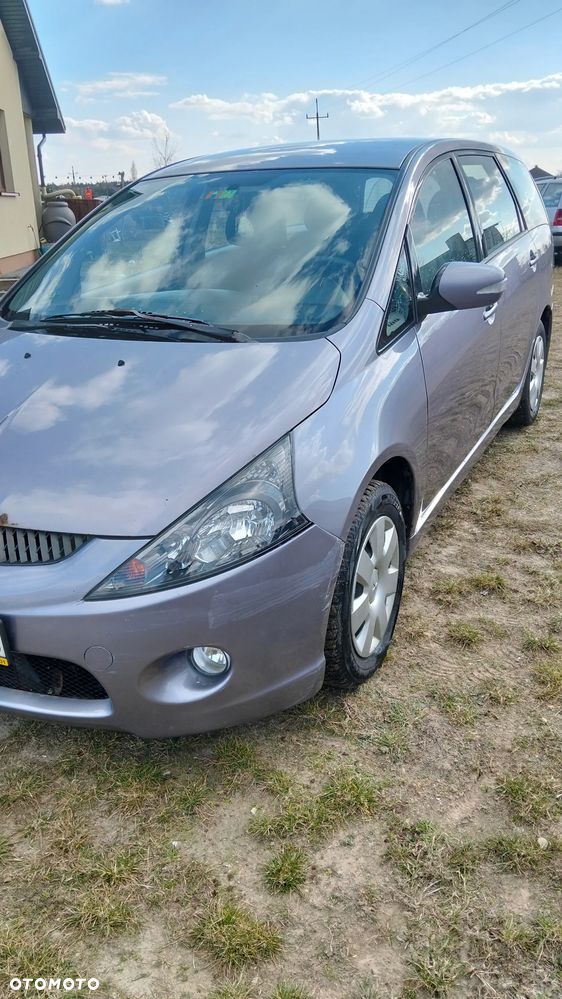 Mitsubishi Grandis - 3