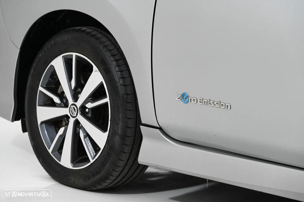Nissan Leaf Acenta - 13