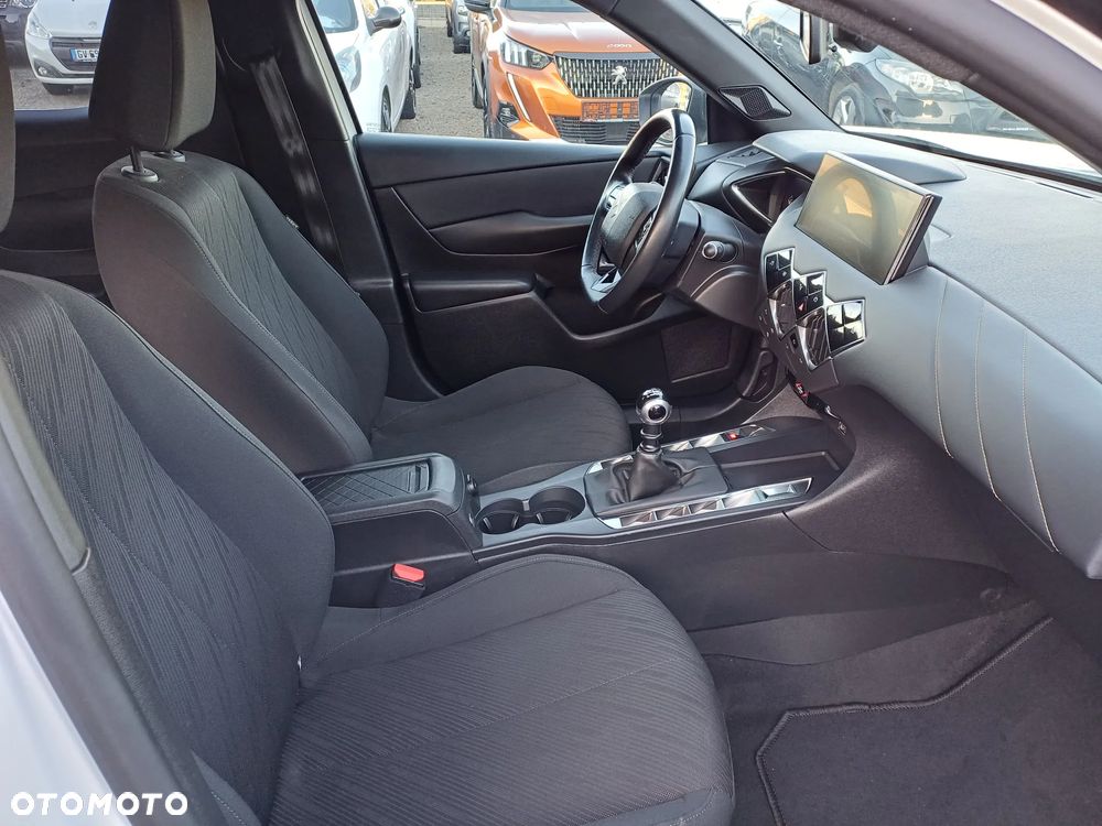 DS Automobiles DS 3 Crossback 1.2 PureTech Bastille - 11