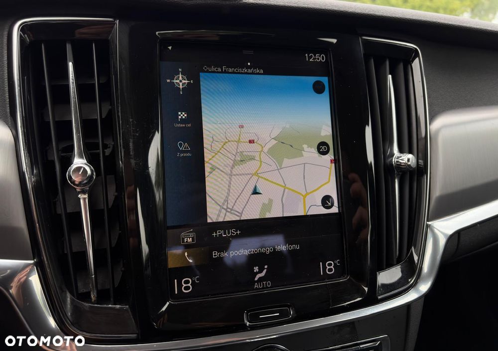 Volvo S90 D4 Momentum - 25