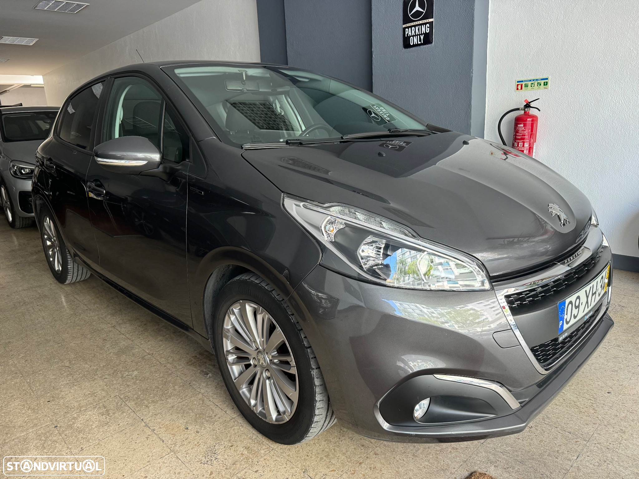 Peugeot 208 1.5 BlueHDi Signature - 11