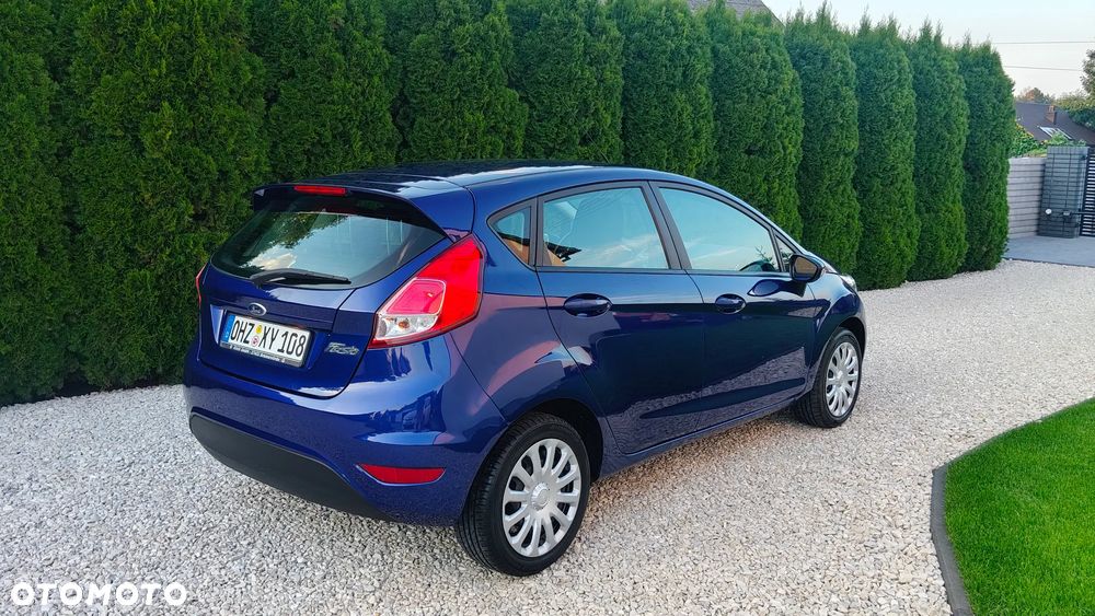 Ford Fiesta 1.25 Champions Edition - 4