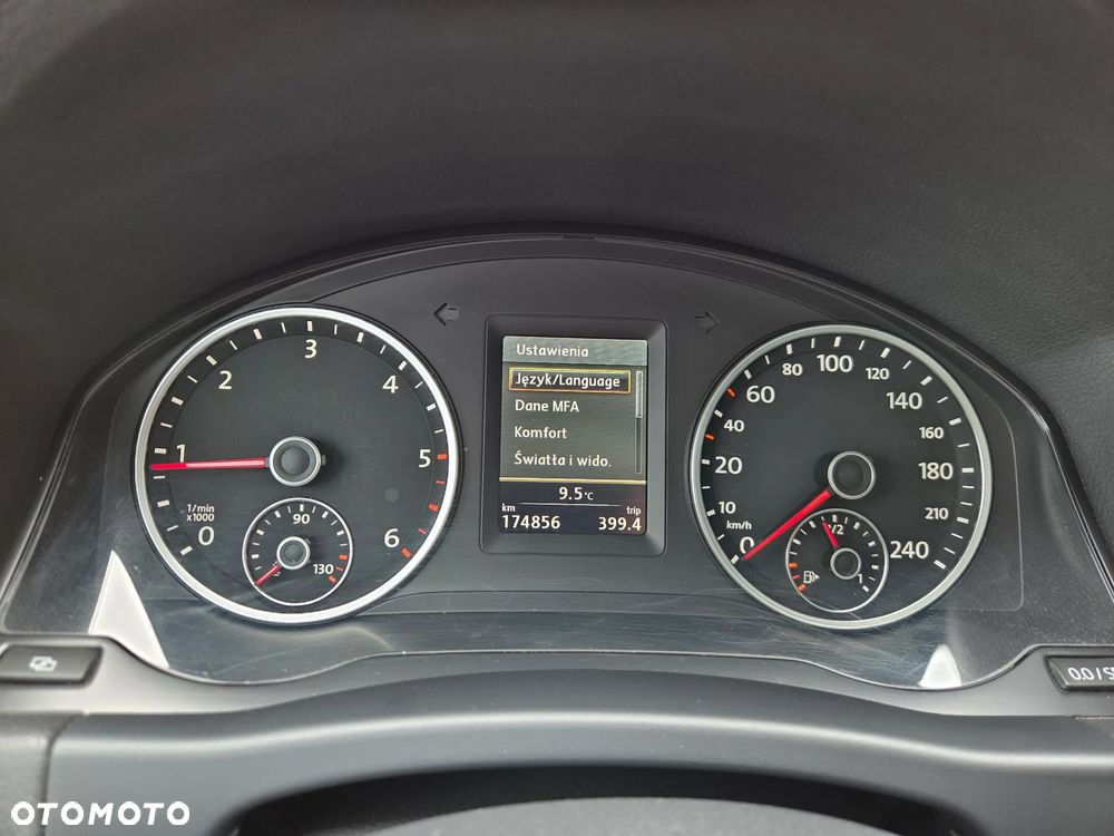Volkswagen Tiguan 2.0 TDI DPF Sport & Style - 17