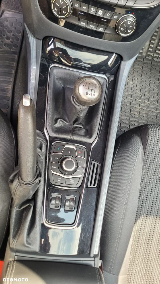 Peugeot 508 e-HDi FAP 115 Stop&Start Access - 28