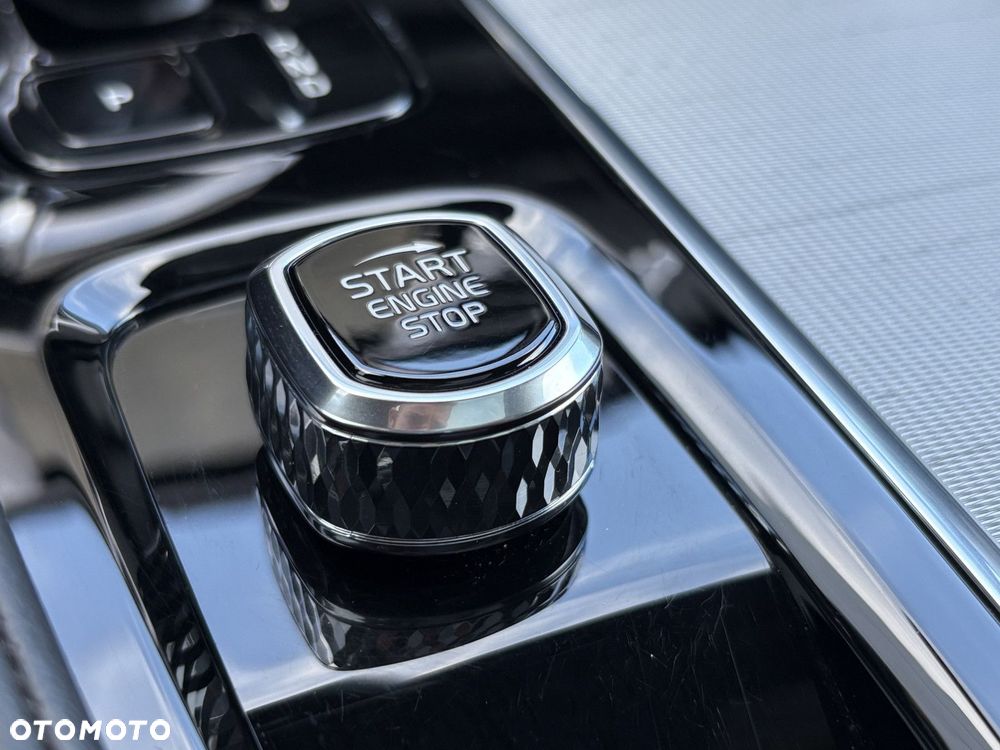 Volvo XC 90 - 18