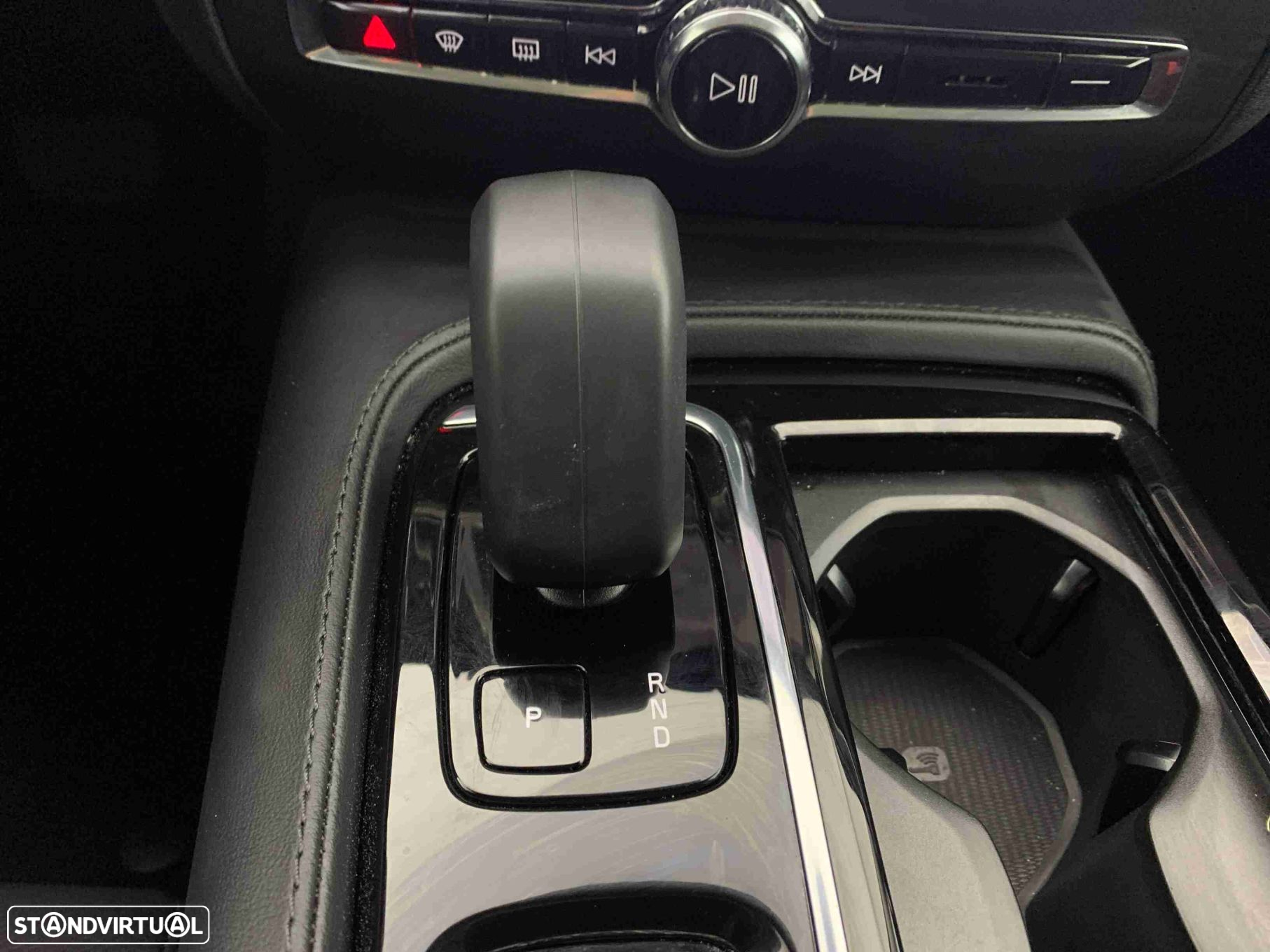 Volvo V60 2.0 T6 AWD TE Plus Dark - 10