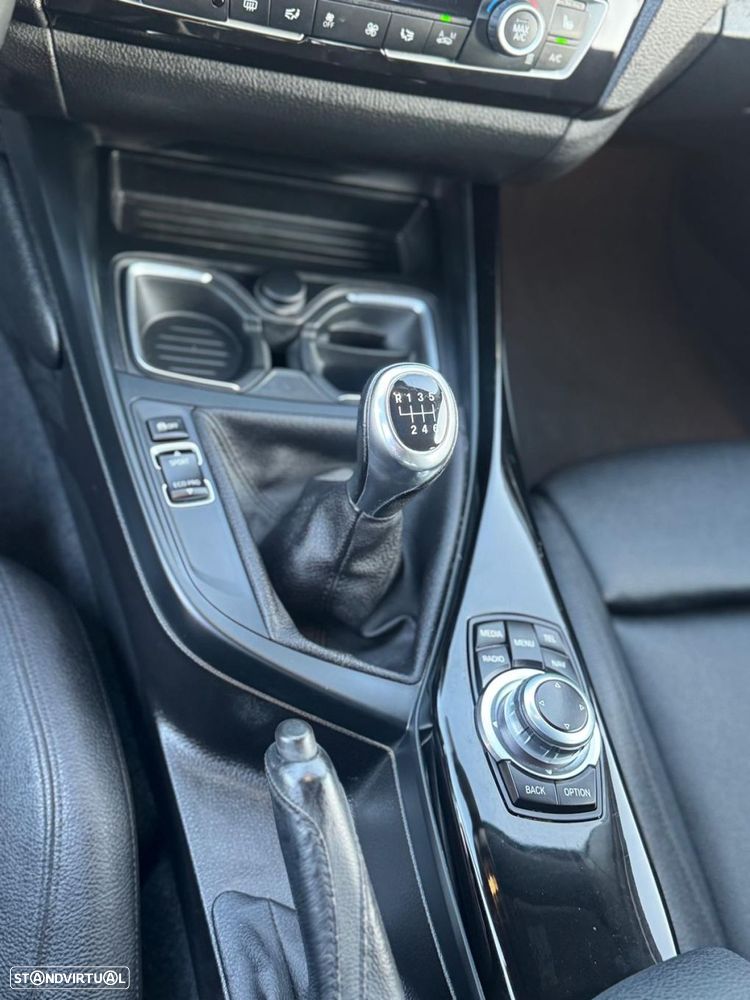 BMW 116 d Line Sport - 10