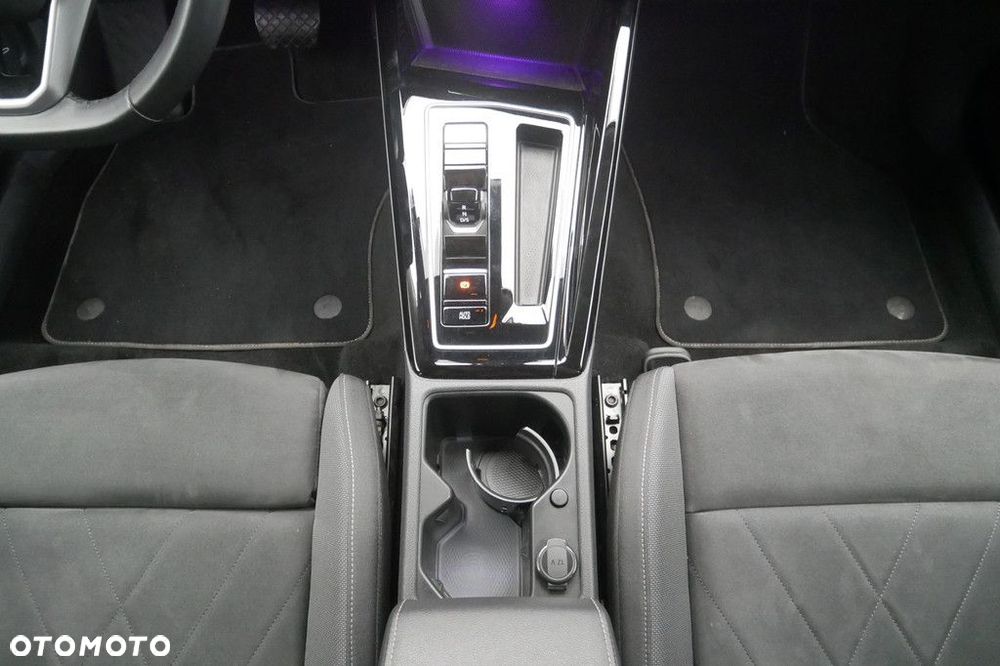 Volkswagen Golf Variant 2.0 TDI Style DSG - 11