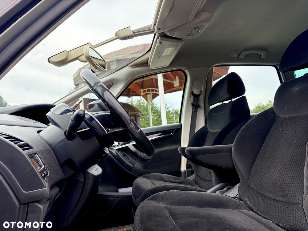 Citroën C4 Picasso - 6