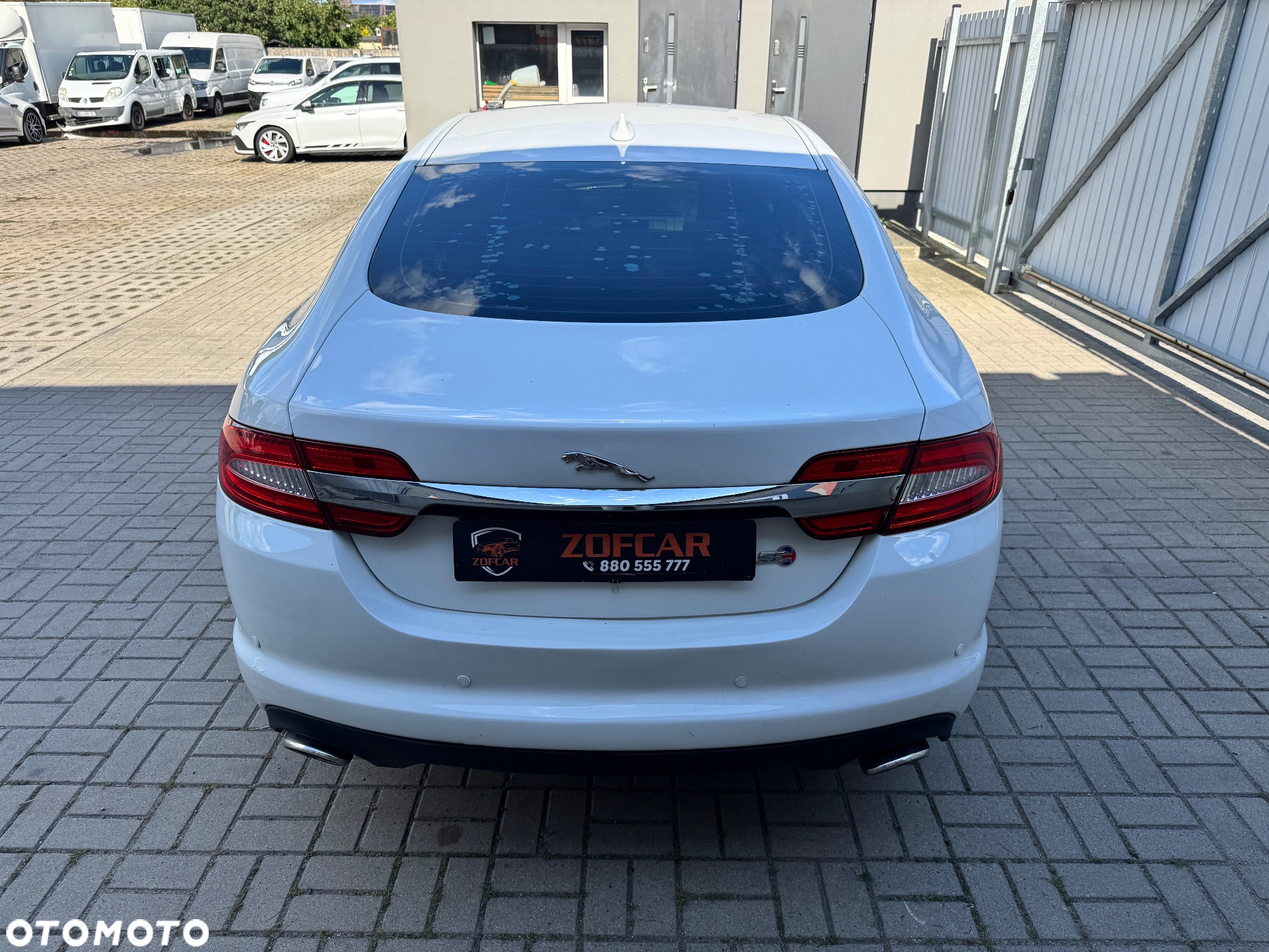 Jaguar XF 3.0 V6 Kompressor - 4