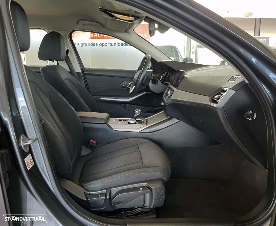 BMW 330 e Corporate Edition Auto - 36