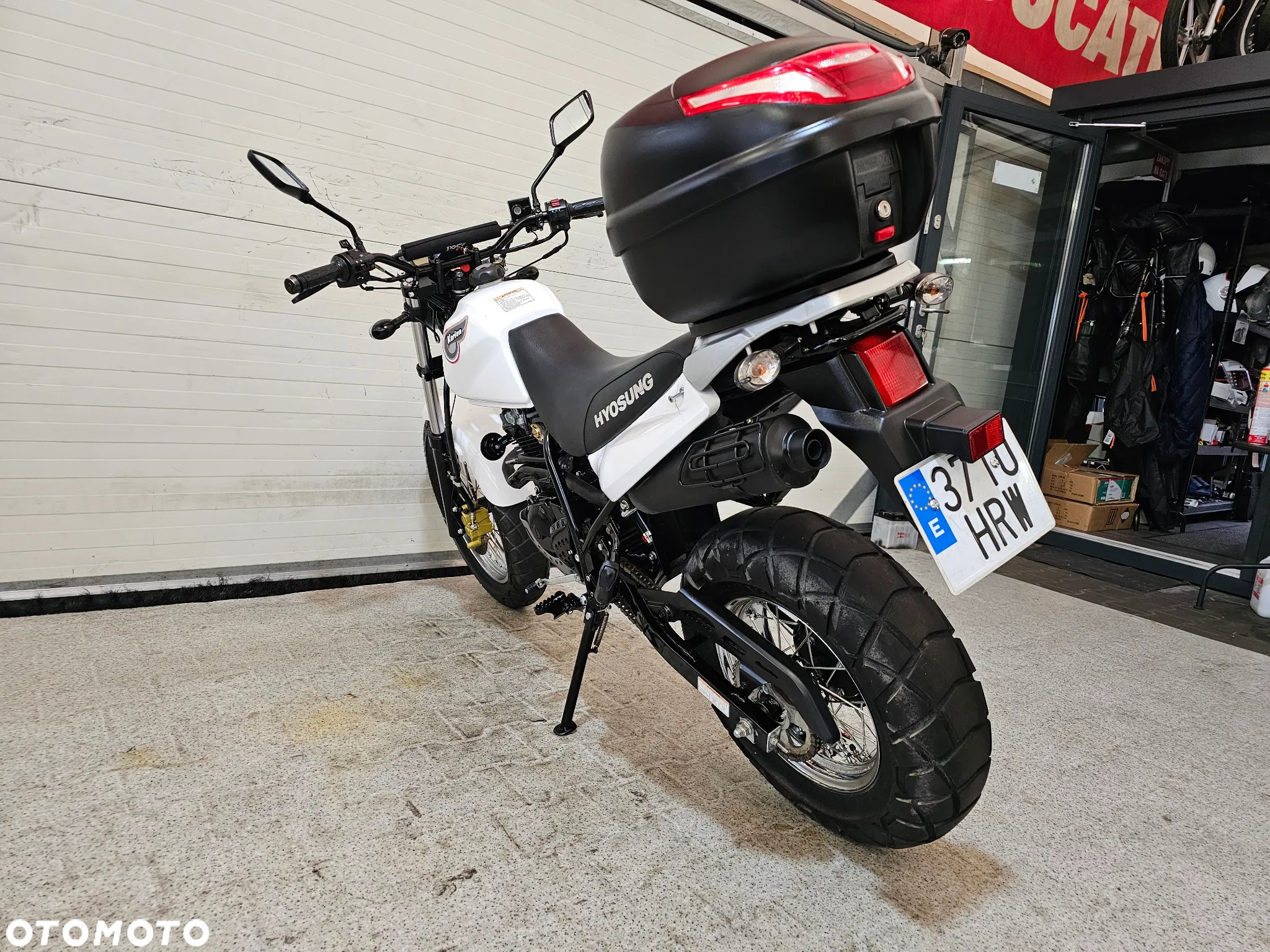 Hyosung Inny - 25