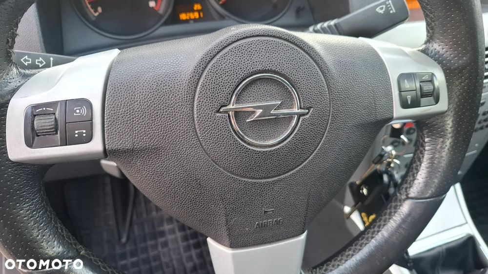 Opel Astra 1.6 Edition - 16