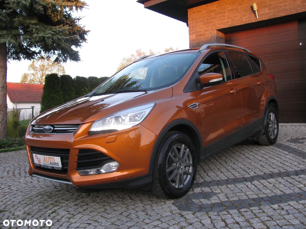 Ford Kuga 2.0 TDCi 2x4 Titanium - 3