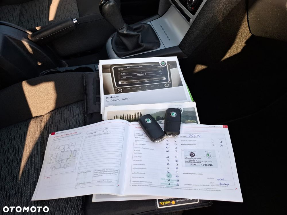 Skoda Octavia 1.6 Combi Style - 19