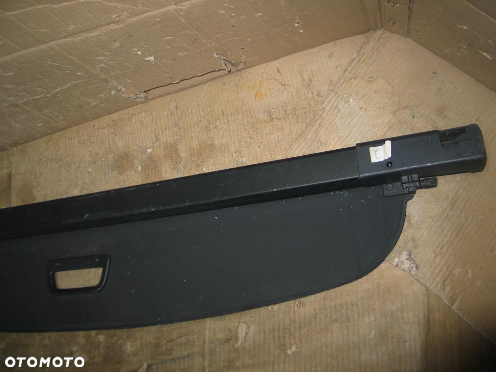 roleta bagaznika bmw 2 F46 Gran Tourer 7360973 oryginal - 7