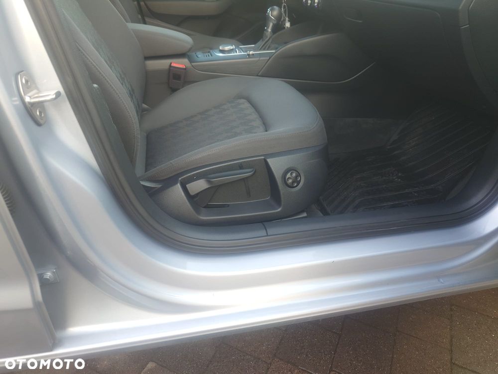 Audi A3 Sportback 1.2 TFSI Ambition S tronic - 17