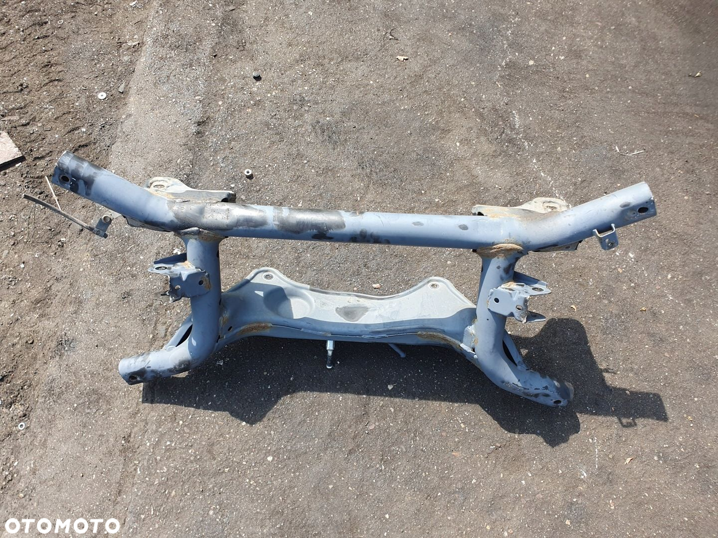 belka tylnego zawieszenia tył Mitsubishi ASX lift 2010-2020 zdrowa - 2