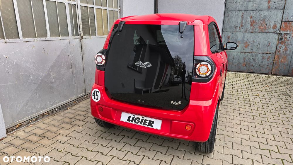 Ligier Inny - 9