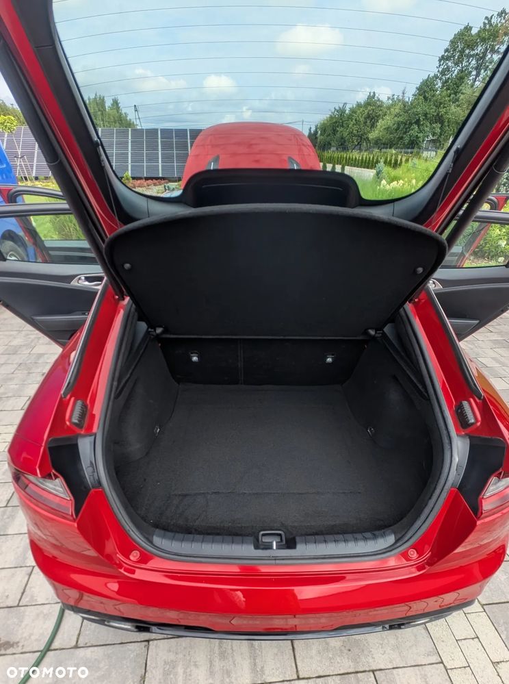 Kia Stinger 3.3 T-GDI V6 GT AWD - 19