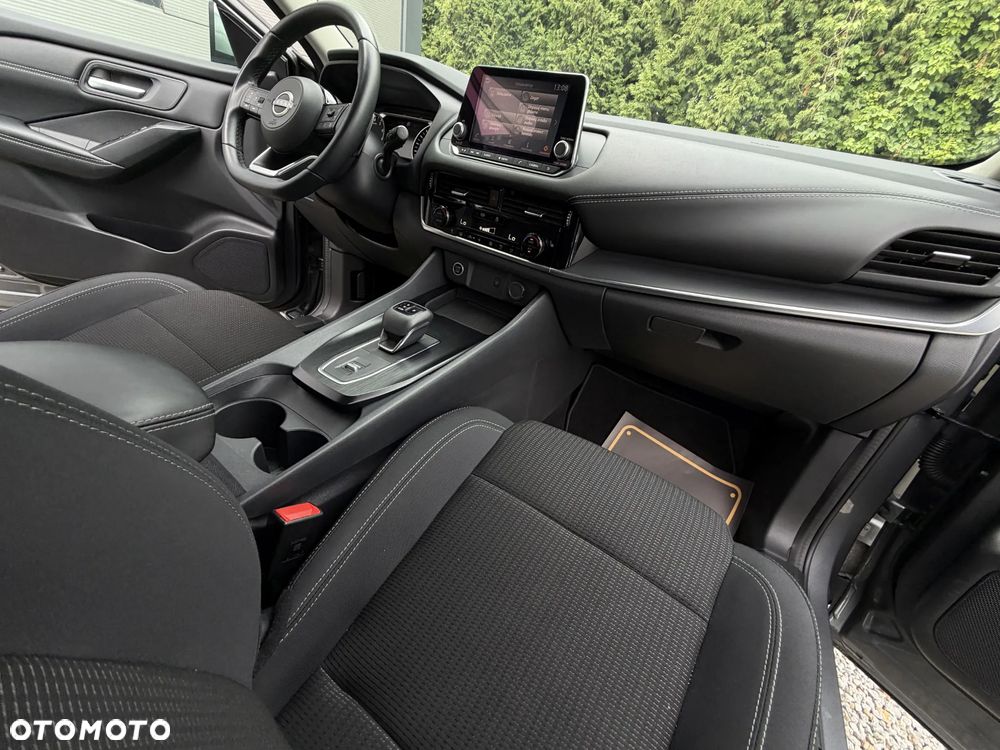 Nissan Qashqai 1.3 DIG-T MHEV Xtronic N-Connecta - 16