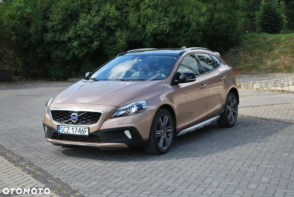 Volvo V40 Cross Country D4 Summum - 24