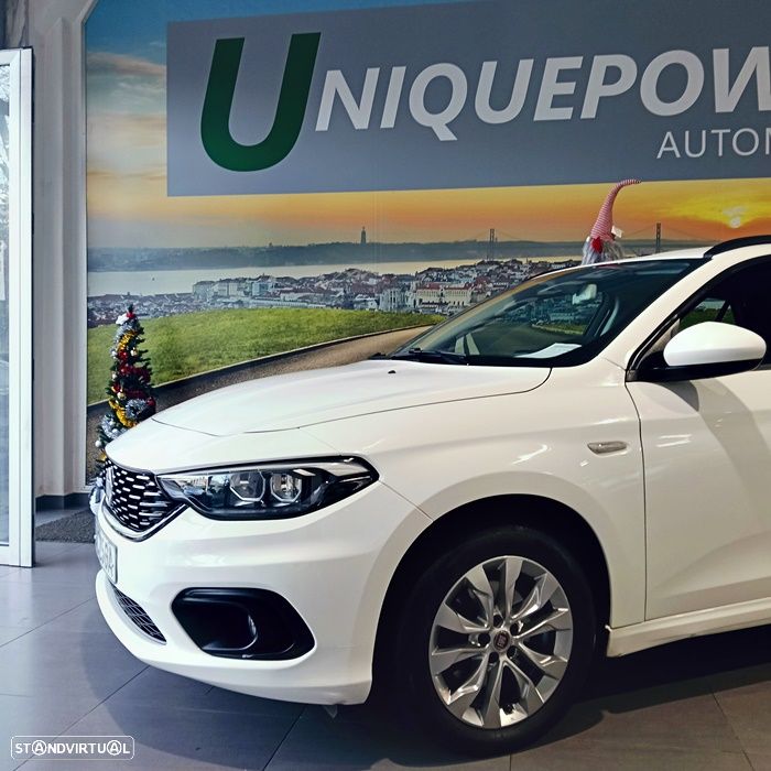 Fiat Tipo Station Wagon 1.3 M-Jet Lounge Tech - 12