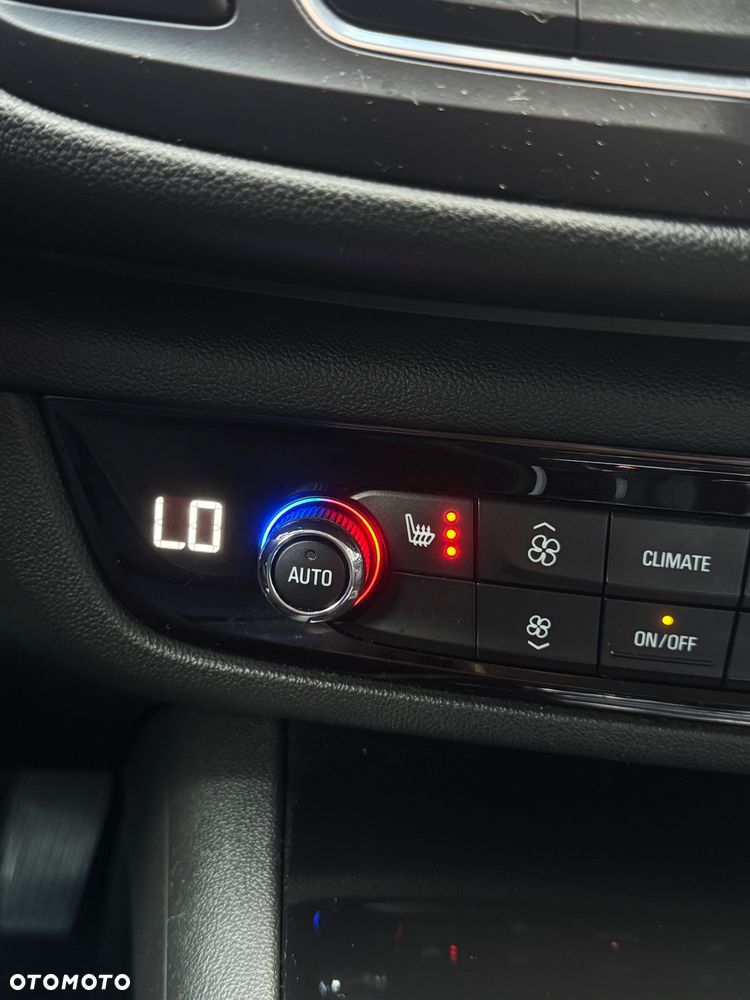 Opel Insignia 2.0 CDTI Innovation S&S - 14