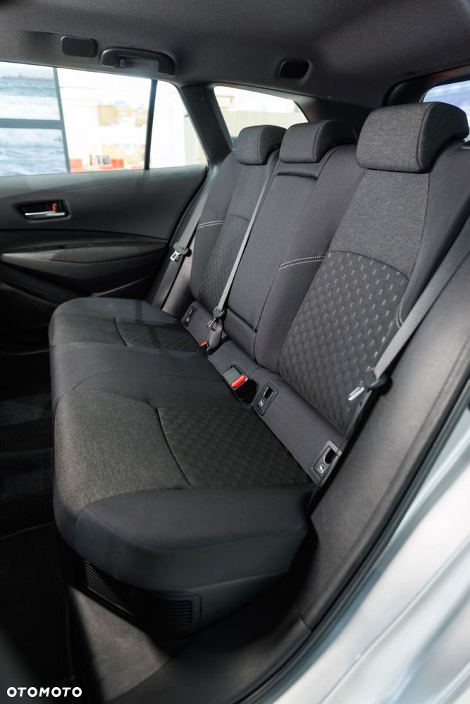 Toyota Corolla 1.8 Hybrid Comfort - 20