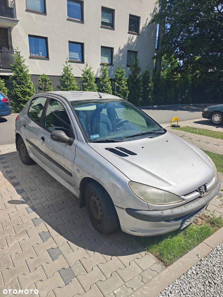 Peugeot 206 1.1 XR - 4