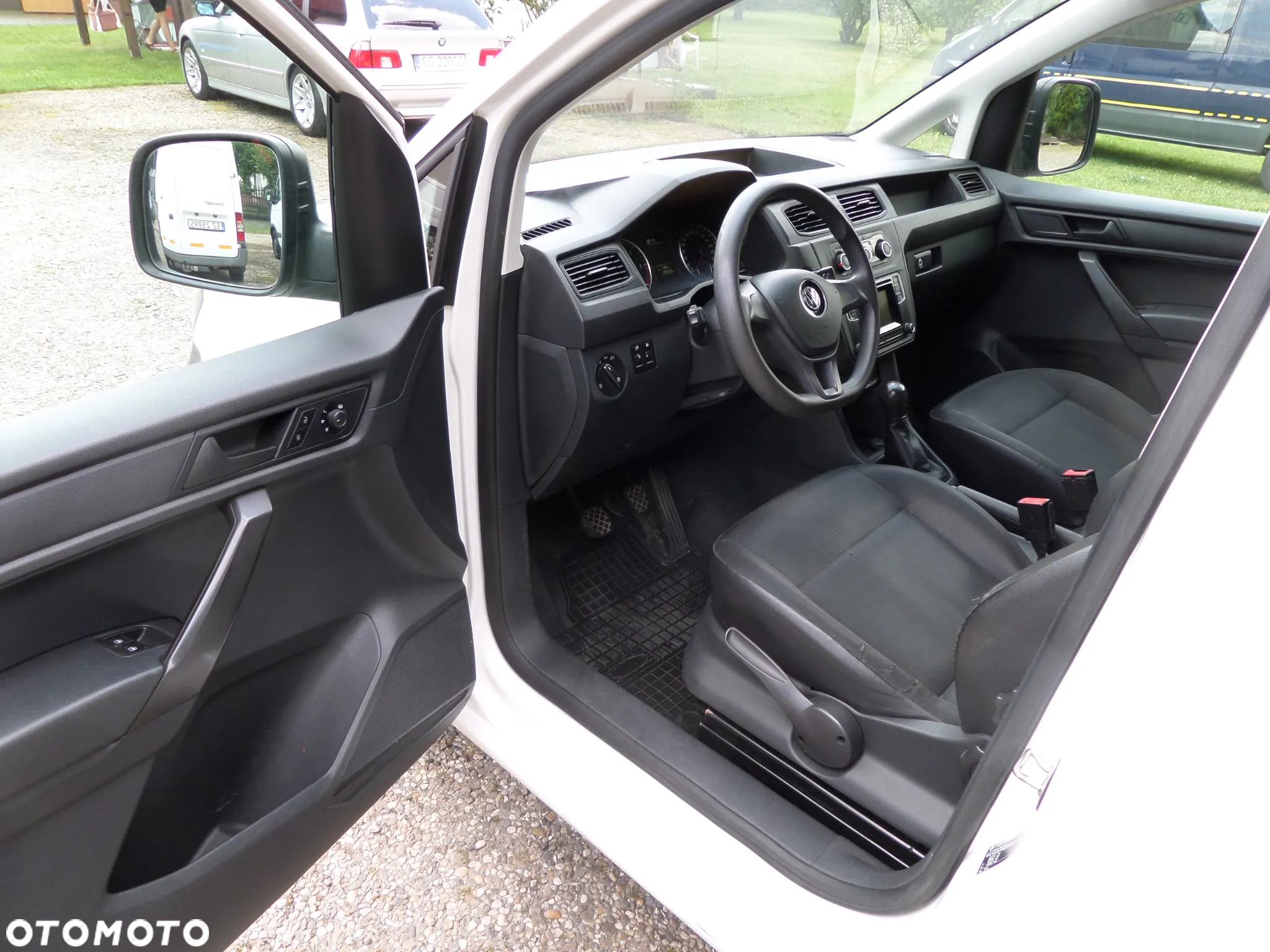 Volkswagen CADDY - 13