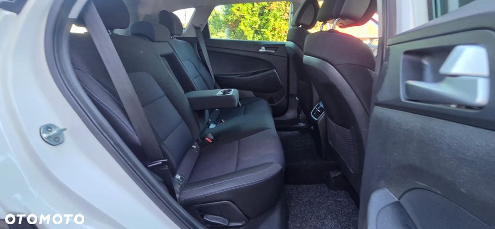 Hyundai Tucson blue 1.6 GDi 2WD Passion - 36